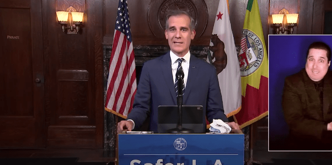 Garcetti: «  Nous n’avons pas assez de vaccins  »