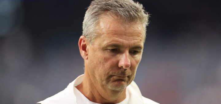 Urban Meyer s’adapte toujours à la vitesse des dissimulations de la NFL