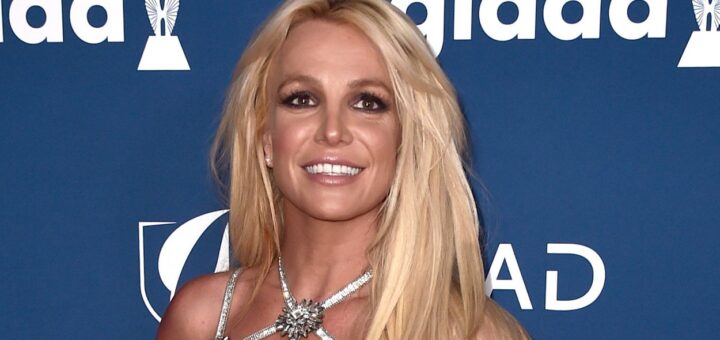 Britney Spears remercie les fans pour leur aide à la libérer